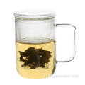 Tasse à thé en verre avec infuseur avec poignée